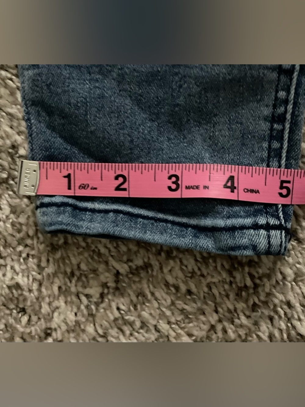 Democracy Ab Solution Light Wash Cropped Jeans - Picture 7 of 7